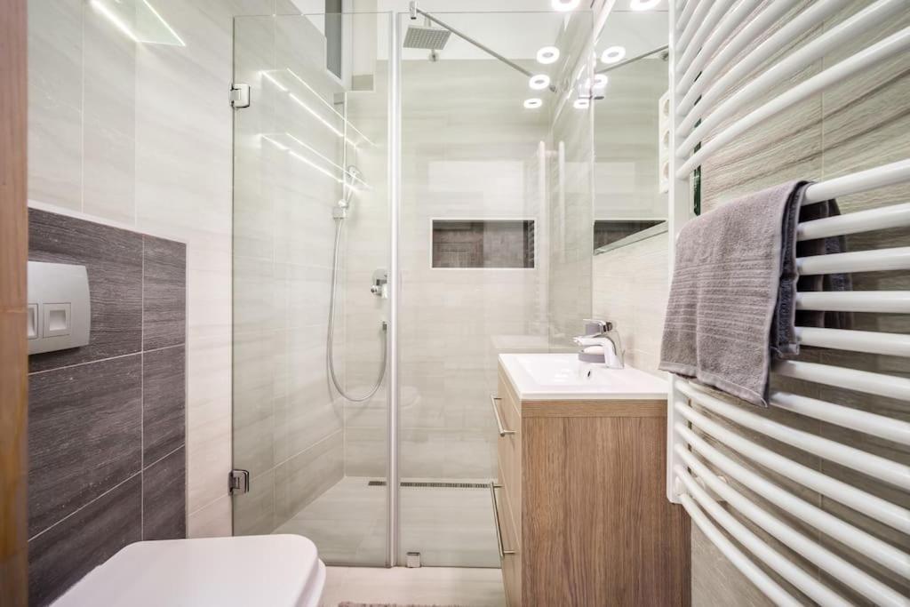 Apartamento Szalag Utca 6 Luxurious Flat Castle District Budapest Exterior foto
