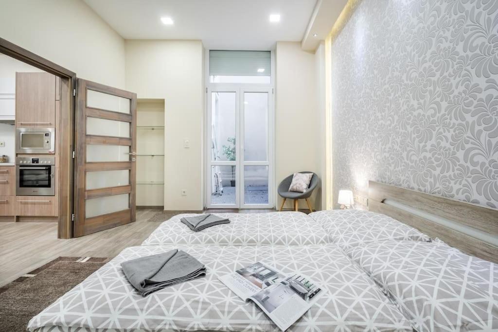 Apartamento Szalag Utca 6 Luxurious Flat Castle District Budapest Exterior foto